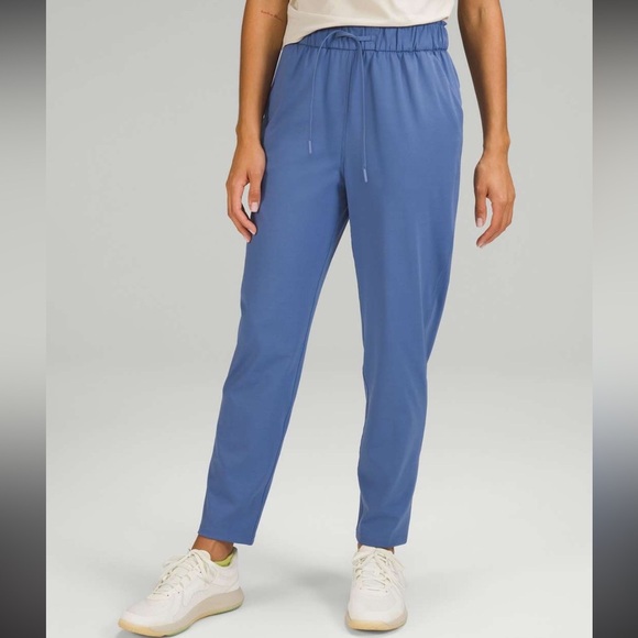 lululemon athletica Pants - Lululemon Stretch High-Rise Pant 7/8 Length - Water Drop Size 4 retail $118